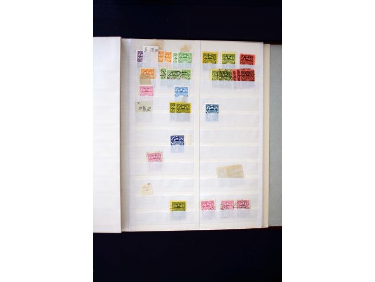 1918/40, umfangreiche ungebrauchte/postfrische und gestempelte Sammlung, teils aufgezogen auf alten Blanko-Blättern und besch