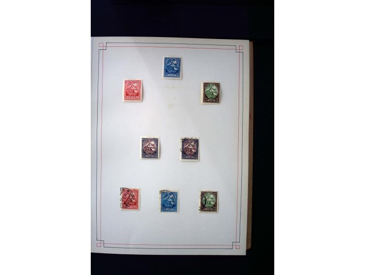 1918/40, umfangreiche ungebrauchte/postfrische und gestempelte Sammlung, teils aufgezogen auf alten Blanko-Blättern und besch