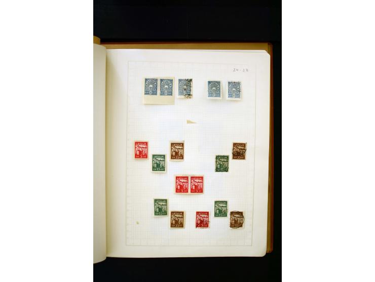 1918/40, umfangreiche ungebrauchte/postfrische und gestempelte Sammlung, teils aufgezogen auf alten Blanko-Blättern und besch