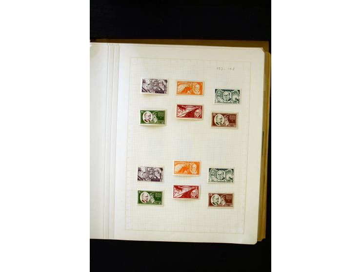 1918/40, umfangreiche ungebrauchte/postfrische und gestempelte Sammlung, teils aufgezogen auf alten Blanko-Blättern und besch