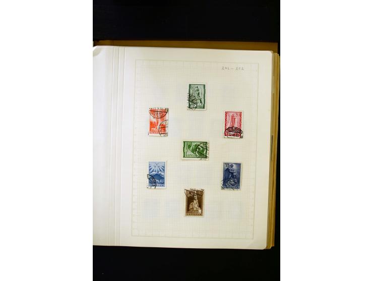1918/40, umfangreiche ungebrauchte/postfrische und gestempelte Sammlung, teils aufgezogen auf alten Blanko-Blättern und besch