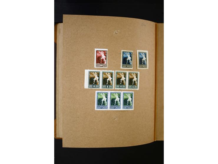 1918/40, umfangreiche ungebrauchte/postfrische und gestempelte Sammlung, teils aufgezogen auf alten Blanko-Blättern und besch