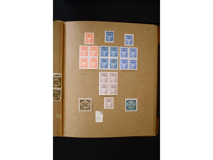 1918/40, umfangreiche ungebrauchte/postfrische und gestempelte Sammlung, teils aufgezogen auf alten Blanko-Blättern und besch
