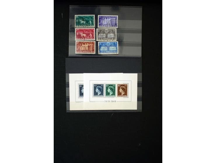 1938/57, postfrische und gestempelte Partie, dabei postfrisch u.a. Mi. Bl. 7 (3), Nr. 478-83 (9), 555-57 (2) und 572-74 (4), 