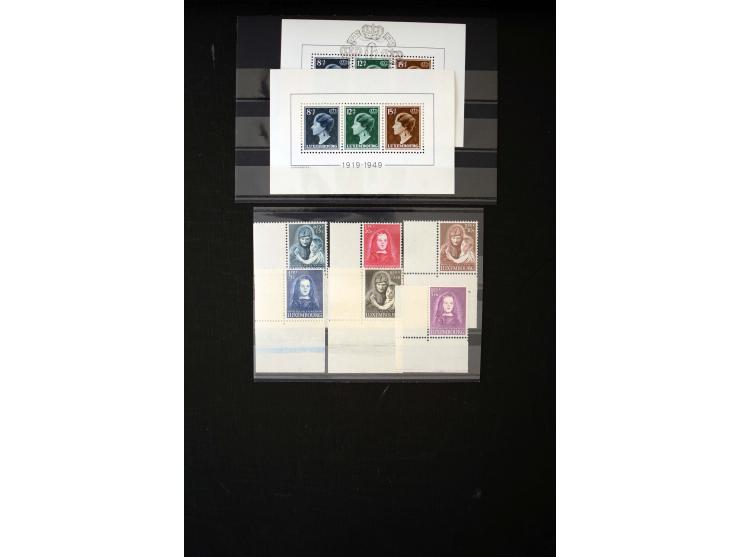 1938/57, postfrische und gestempelte Partie, dabei postfrisch u.a. Mi. Bl. 7 (3), Nr. 478-83 (9), 555-57 (2) und 572-74 (4), 