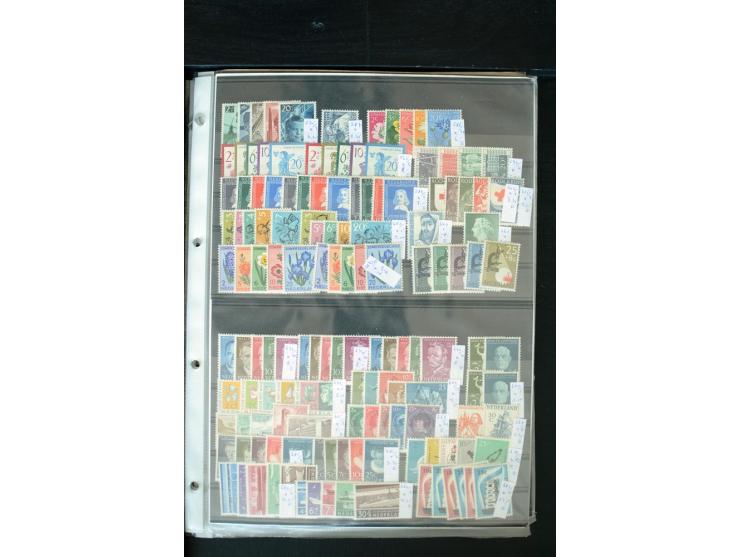 1852/2006, postfrischer, ungebrauchter und gestempelter Bestand mit u.a. Mi.-Nr. 48 (3), 66, 99-100, 132, 543 etc., dazu Bloc