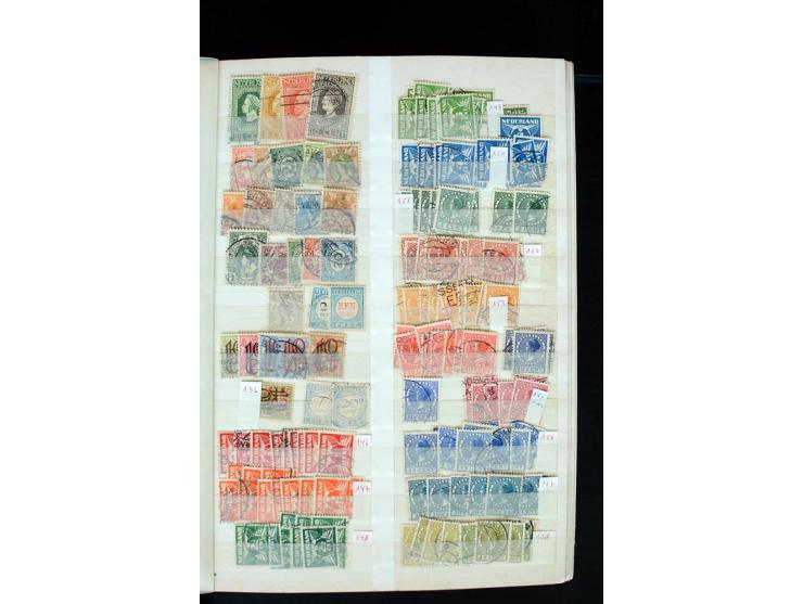 1852/2006, postfrischer, ungebrauchter und gestempelter Bestand mit u.a. Mi.-Nr. 48 (3), 66, 99-100, 132, 543 etc., dazu Bloc