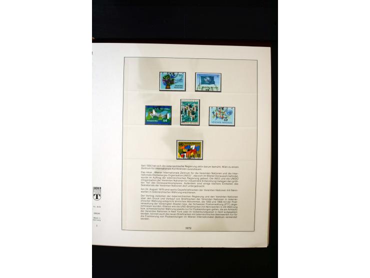1850/1988, gestempelte Sammlung mit u.a. Mi.-Nr. 1 (2), 2 (2), 10-15I, 10-15II, 161-77, 518-23, 555, Bl.1 (Fotoattest Zenker 