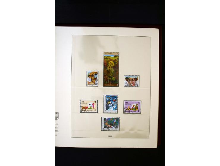 1850/1988, gestempelte Sammlung mit u.a. Mi.-Nr. 1 (2), 2 (2), 10-15I, 10-15II, 161-77, 518-23, 555, Bl.1 (Fotoattest Zenker 