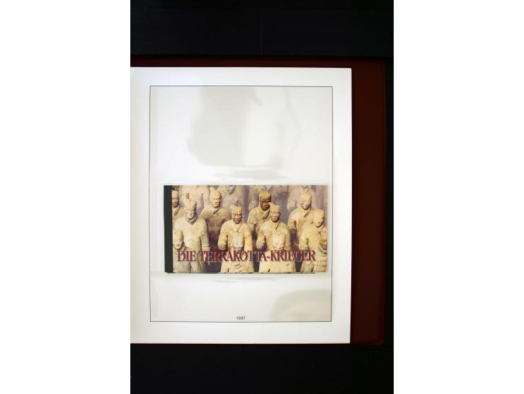 1850/1988, gestempelte Sammlung mit u.a. Mi.-Nr. 1 (2), 2 (2), 10-15I, 10-15II, 161-77, 518-23, 555, Bl.1 (Fotoattest Zenker 