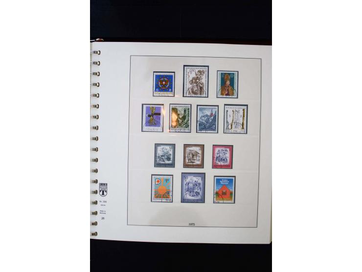 1850/1988, gestempelte Sammlung mit u.a. Mi.-Nr. 1 (2), 2 (2), 10-15I, 10-15II, 161-77, 518-23, 555, Bl.1 (Fotoattest Zenker 