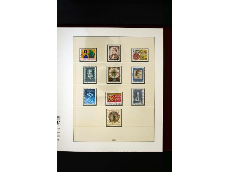 1850/1988, gestempelte Sammlung mit u.a. Mi.-Nr. 1 (2), 2 (2), 10-15I, 10-15II, 161-77, 518-23, 555, Bl.1 (Fotoattest Zenker 