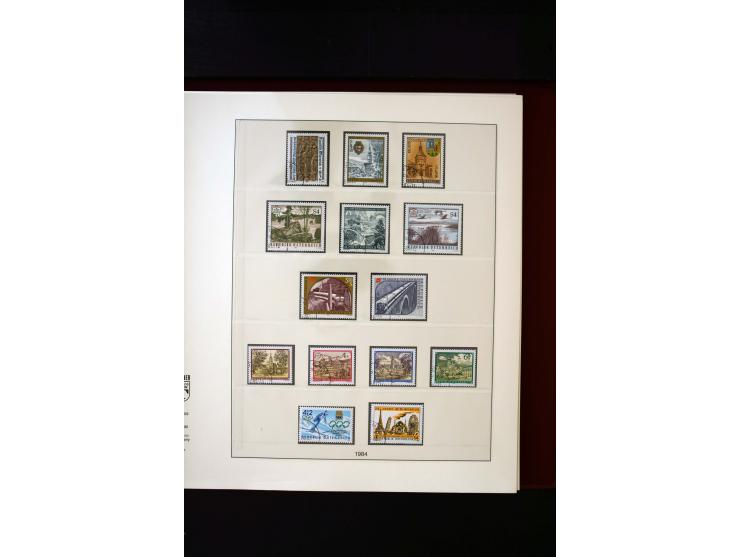1850/1988, gestempelte Sammlung mit u.a. Mi.-Nr. 1 (2), 2 (2), 10-15I, 10-15II, 161-77, 518-23, 555, Bl.1 (Fotoattest Zenker 