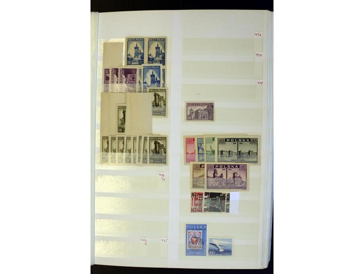 1918/96, postfrischer, ungebrauchter und gestempelter Bestand mit u.a. Mi.-Nr. 445-47 (9), 1151-55 KLB, Bl.1, 5A+B, 10 (13), 