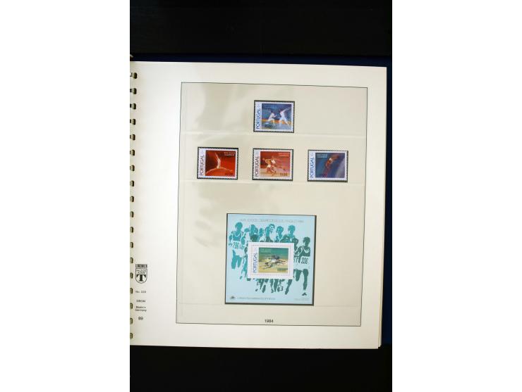 1934/88, postfrische Sammlung mit einigen wenigen ungebrauchten, in den Hauptnummern kpl., dazu Azoren, Madeira, Markenheftch