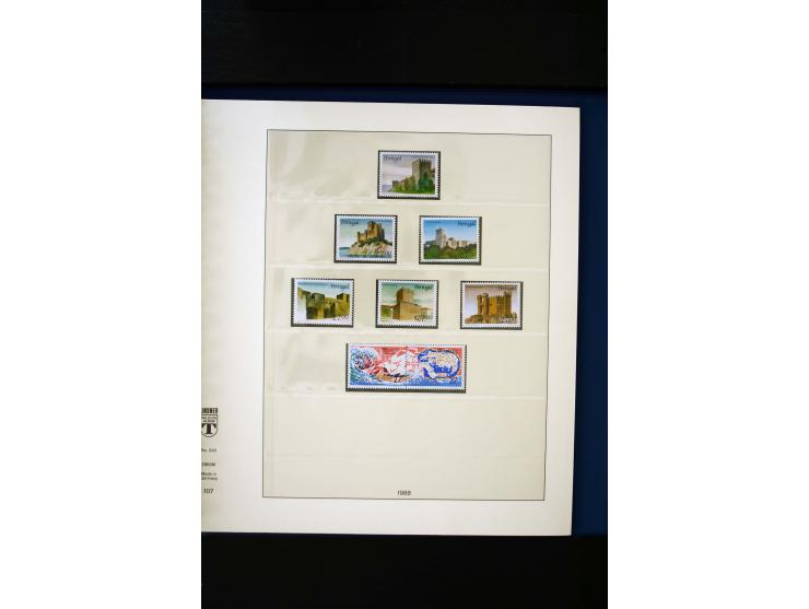 1934/88, postfrische Sammlung mit einigen wenigen ungebrauchten, in den Hauptnummern kpl., dazu Azoren, Madeira, Markenheftch