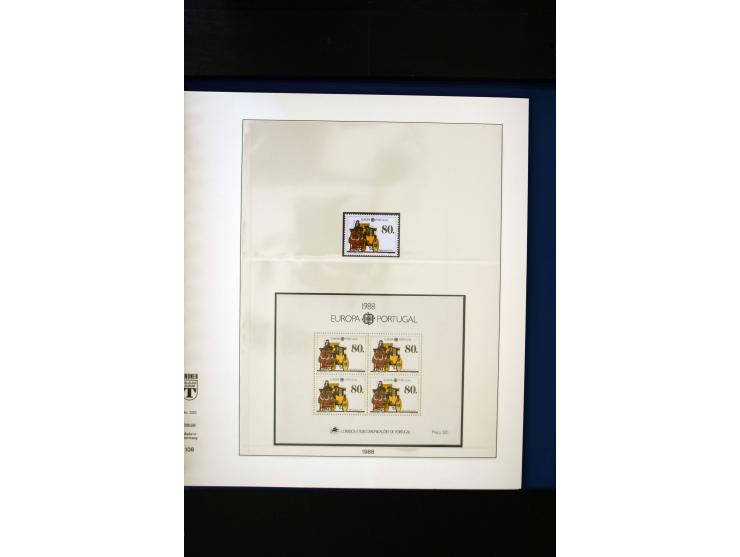 1934/88, postfrische Sammlung mit einigen wenigen ungebrauchten, in den Hauptnummern kpl., dazu Azoren, Madeira, Markenheftch