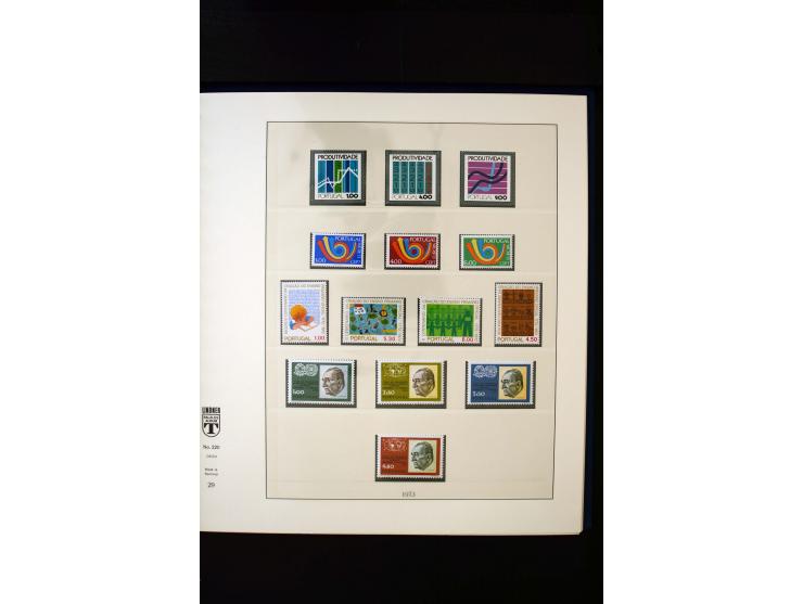 1934/88, postfrische Sammlung mit einigen wenigen ungebrauchten, in den Hauptnummern kpl., dazu Azoren, Madeira, Markenheftch