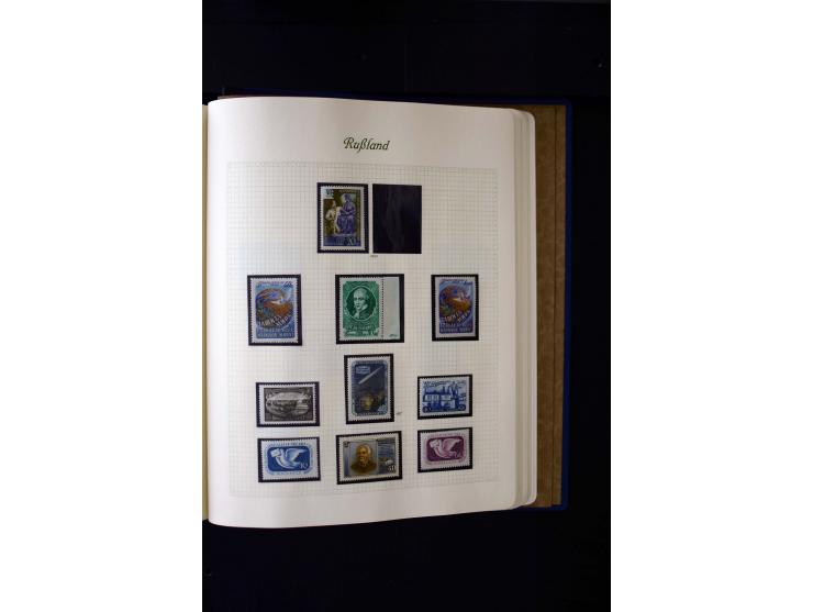 1858/1959, postfrische, ungebrauchte und gestempelte Sammlung mit u.a. Mi.-Nr. 390-91 C, 400Bb, 527, Bl.11A+B, 1527-34 etc., 