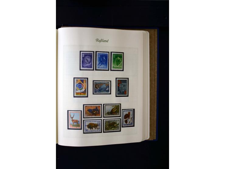 1858/1959, postfrische, ungebrauchte und gestempelte Sammlung mit u.a. Mi.-Nr. 390-91 C, 400Bb, 527, Bl.11A+B, 1527-34 etc., 