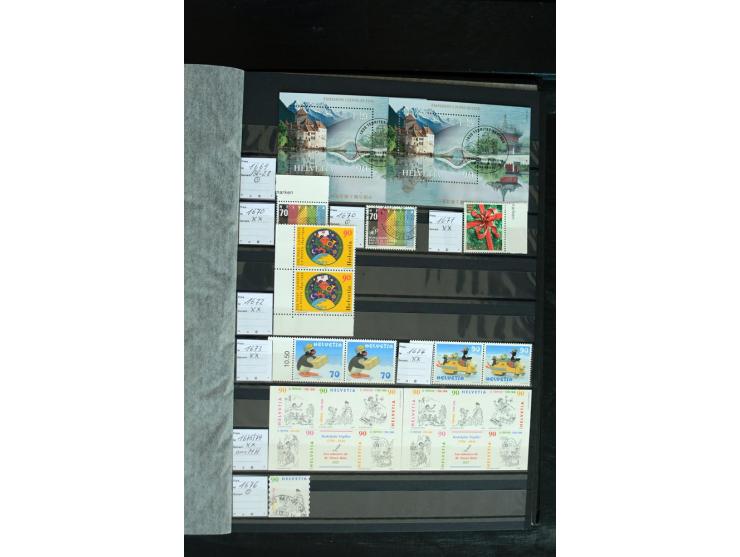 1843/2007, postfrische, ungebrauchte und gestempelte Sammlung mit u.a. Zürich 1I Esslinger Probedruck (repariert), Bundespost