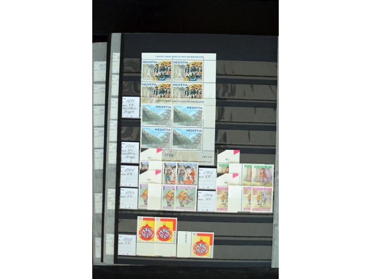1843/2007, postfrische, ungebrauchte und gestempelte Sammlung mit u.a. Zürich 1I Esslinger Probedruck (repariert), Bundespost
