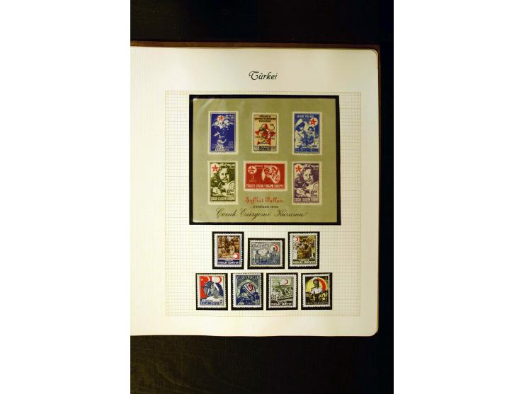 1863/1958, postfrische, ungebrauchte und gestempelte Sammlung mit u.a. Mi.-Nr. 229-45, 799-806, 913-34, 985-99, Porto, Zwangs