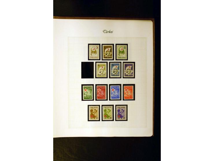 1863/1958, postfrische, ungebrauchte und gestempelte Sammlung mit u.a. Mi.-Nr. 229-45, 799-806, 913-34, 985-99, Porto, Zwangs