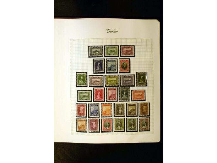 1863/1958, postfrische, ungebrauchte und gestempelte Sammlung mit u.a. Mi.-Nr. 229-45, 799-806, 913-34, 985-99, Porto, Zwangs