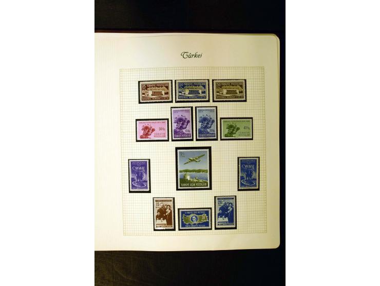 1863/1958, postfrische, ungebrauchte und gestempelte Sammlung mit u.a. Mi.-Nr. 229-45, 799-806, 913-34, 985-99, Porto, Zwangs