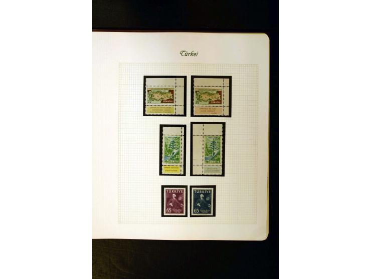1863/1958, postfrische, ungebrauchte und gestempelte Sammlung mit u.a. Mi.-Nr. 229-45, 799-806, 913-34, 985-99, Porto, Zwangs