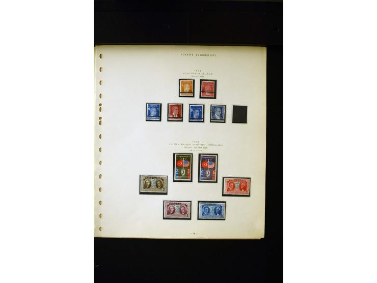 1923/40, ungebrauchte Sammlung mit Mi.-Nr. 799-806, 807-825, 985-999 etc.