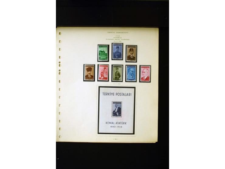 1923/40, ungebrauchte Sammlung mit Mi.-Nr. 799-806, 807-825, 985-999 etc.
