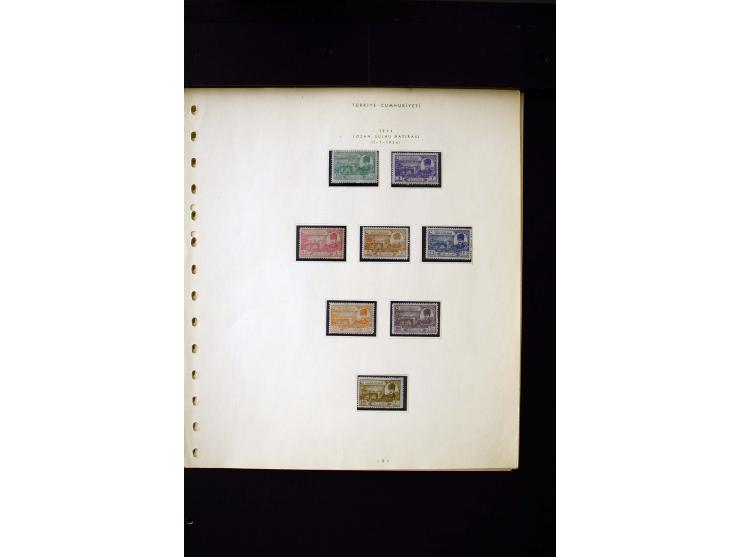1923/40, ungebrauchte Sammlung mit Mi.-Nr. 799-806, 807-825, 985-999 etc.