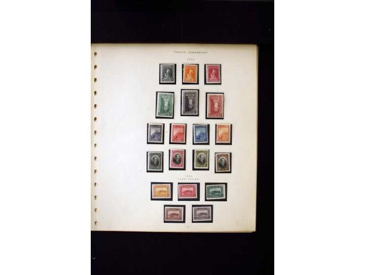1923/40, ungebrauchte Sammlung mit Mi.-Nr. 799-806, 807-825, 985-999 etc.