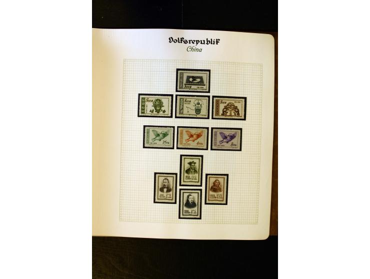 1949/58, postfrische Sammlung mit u.a. Mi.-Nr. 30, 31-34I, 35-48, 60-66, 67-76, Bl.1-6 etc., dazu Bürgerkriegsausgaben mit u.