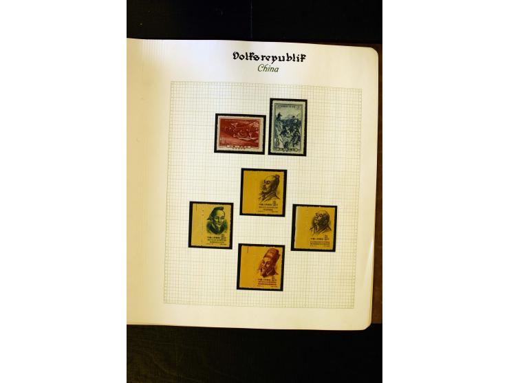 1949/58, postfrische Sammlung mit u.a. Mi.-Nr. 30, 31-34I, 35-48, 60-66, 67-76, Bl.1-6 etc., dazu Bürgerkriegsausgaben mit u.