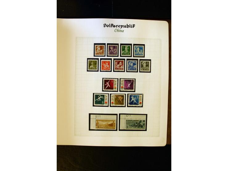 1949/58, postfrische Sammlung mit u.a. Mi.-Nr. 30, 31-34I, 35-48, 60-66, 67-76, Bl.1-6 etc., dazu Bürgerkriegsausgaben mit u.
