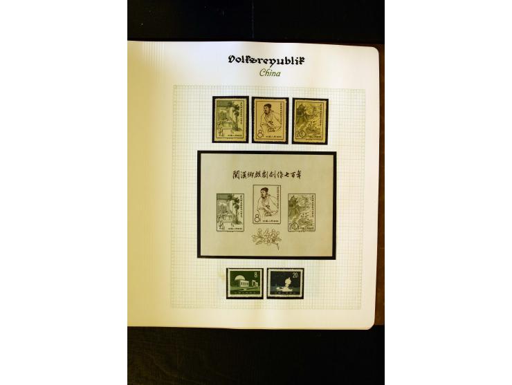1949/58, postfrische Sammlung mit u.a. Mi.-Nr. 30, 31-34I, 35-48, 60-66, 67-76, Bl.1-6 etc., dazu Bürgerkriegsausgaben mit u.