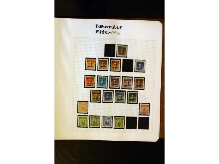 1949/58, postfrische Sammlung mit u.a. Mi.-Nr. 30, 31-34I, 35-48, 60-66, 67-76, Bl.1-6 etc., dazu Bürgerkriegsausgaben mit u.