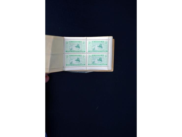 1859/1945 (ca.), kleine Partie im Ministeckbuch, dabei diverse Blockstücke Allgemeine Ausgaben Franz. Kolonien, u.a. Mi. 3K i