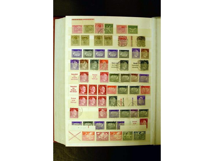 1872/1945, 2 Steckbücher voll mit oft besserem Material ab Brustschild bis Zusammendrucke III. Reich, dabei viel Pfennige bis