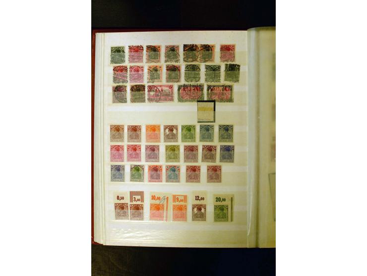 1872/1945, 2 Steckbücher voll mit oft besserem Material ab Brustschild bis Zusammendrucke III. Reich, dabei viel Pfennige bis