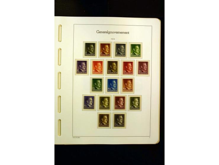 1919/45, postfrische und ungebrauchte Sammlung, ab Weimar kpl., dazu etwas Besetzung II mit u.a. Theresienstadt-Zulassungsmar