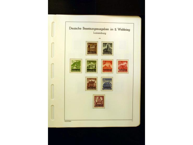 1919/45, postfrische und ungebrauchte Sammlung, ab Weimar kpl., dazu etwas Besetzung II mit u.a. Theresienstadt-Zulassungsmar