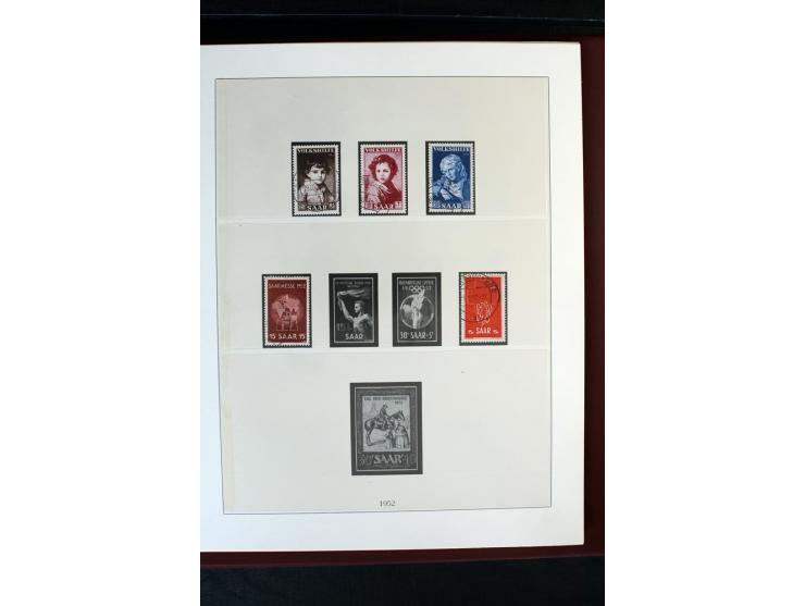 1920/59, postfrische und ungebrauchte Sammlung mit u.a. Mi.-Nr. 128-34, 151-57, 161-67, 226-38I, Bl.1 und2 etc., dazu gestemp