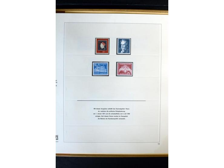 1920/59, postfrische und ungebrauchte Sammlung mit u.a. Mi.-Nr. 128-34, 151-57, 161-67, 226-38I, Bl.1 und2 etc., dazu gestemp