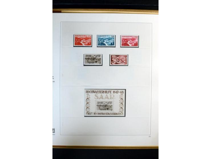 1920/59, postfrische und ungebrauchte Sammlung mit u.a. Mi.-Nr. 128-34, 151-57, 161-67, 226-38I, Bl.1 und2 etc., dazu gestemp