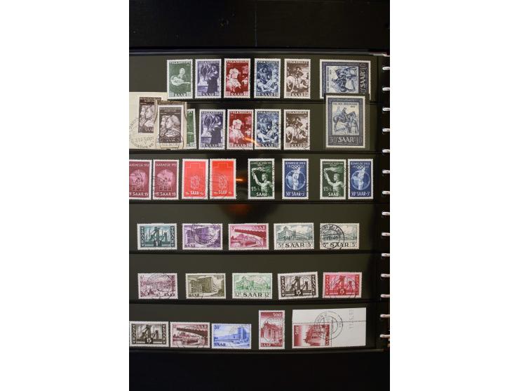 1947/56, sehr schöne postfrische und gestempelte Sammlung in den Hauptnummern weit überkomplett mit einer Vielzahl an Besonde