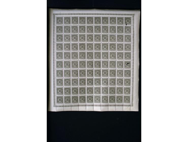 1920, Freimarken 2½ Pfg.-10 M. ohne 15 Pfg. und 5 M., je 100 Werte in Bogen, postfrisch, 2½ Pfg. 3 Werte mit Filzstiftspuren 